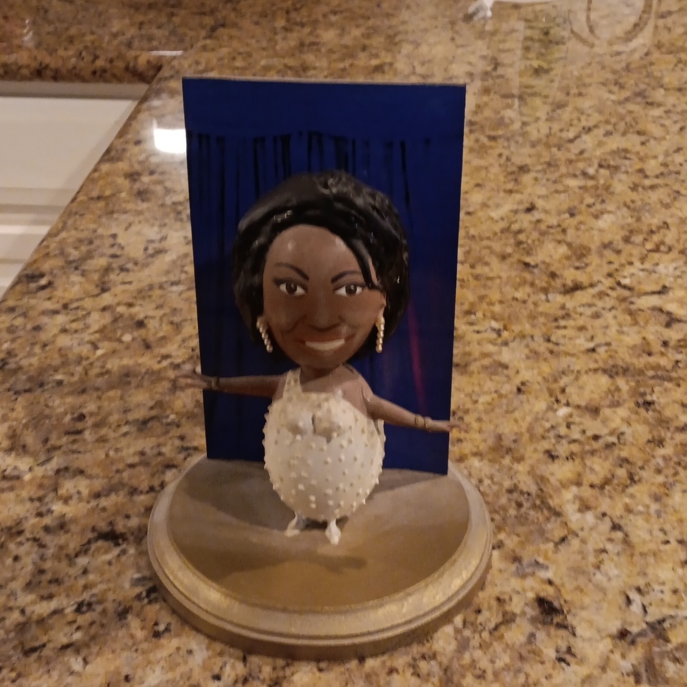 Oprah egg art